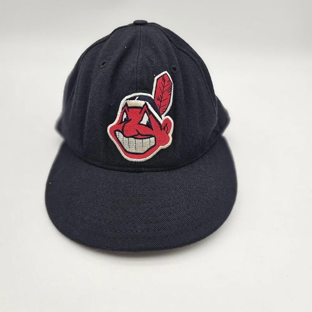 Vintage Cleveland Indians Hat Cap Fitted Mens 7 Navy MLB Baseball New Era 90s